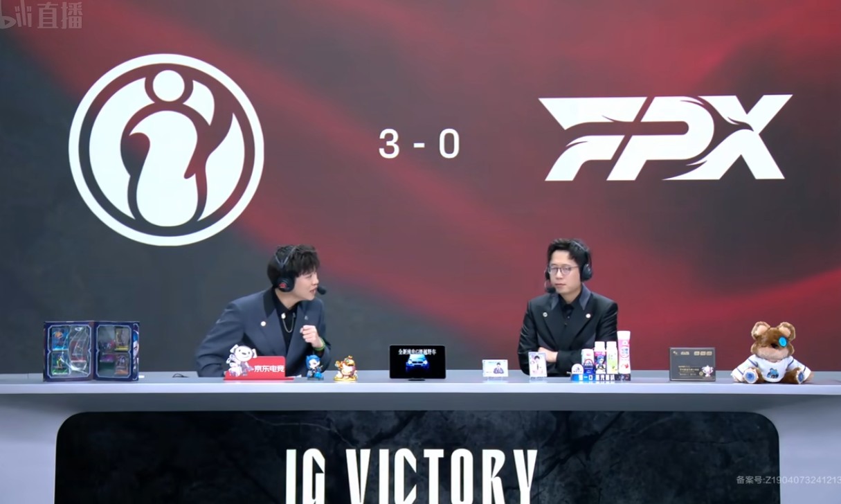 CLG险胜FPX，Doinb关键团战开团秒人激烈交锋全球总决赛，留下经典瞬间的简单介绍